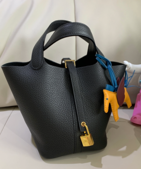 에르메스 피코탄 락18 블랙 금장 끌레망스 가죽